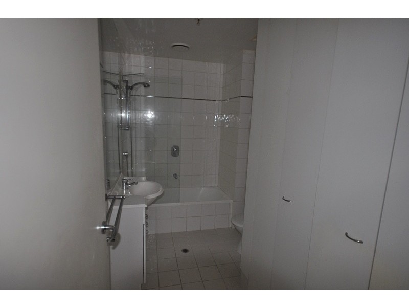 REF 21193/69 Dorcas Street, South Melbourne VIC 3205