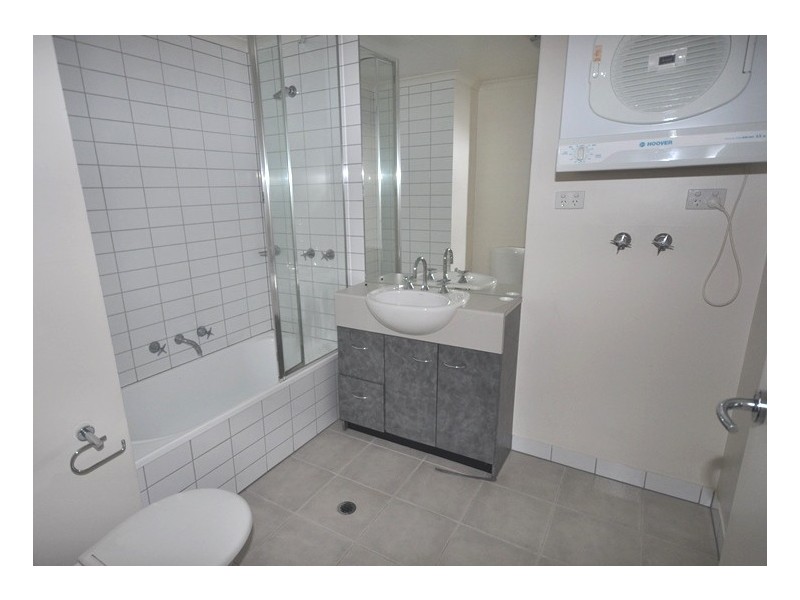 REF 21206/118 Dudley Street, West Melbourne VIC 3003