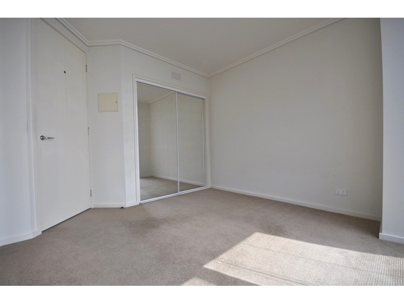 REF 21209/88 Kavanagh Street, Southbank VIC 3006