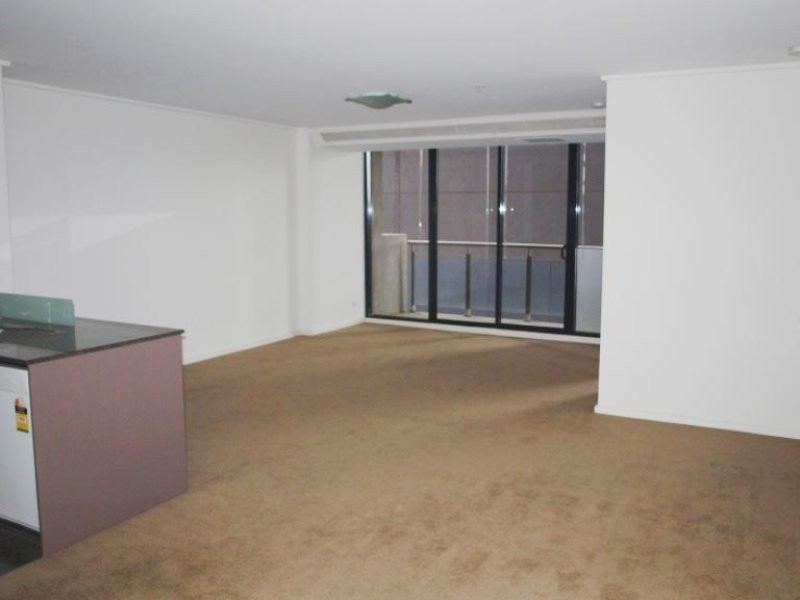 REF 21217/173 City Road, Southbank VIC 3006