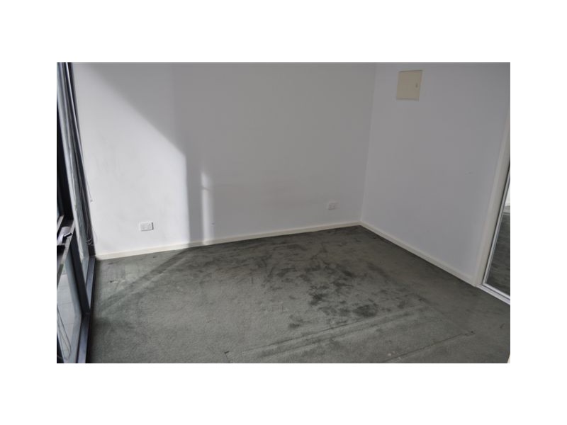 REF 21221/22 Kavanagh Street, Southbank VIC 3006