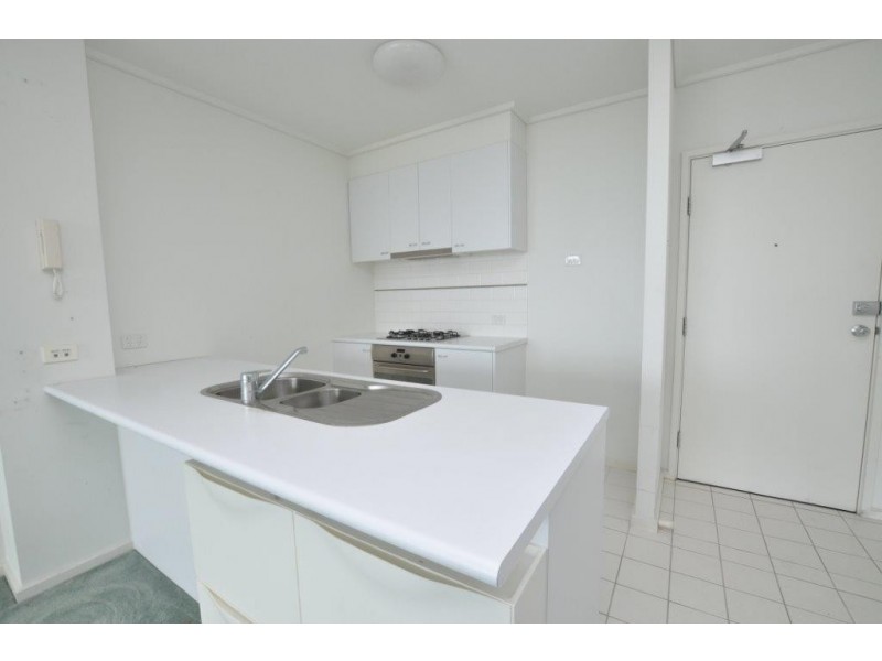 REF 21238/99 Whiteman Street, Southbank VIC 3006