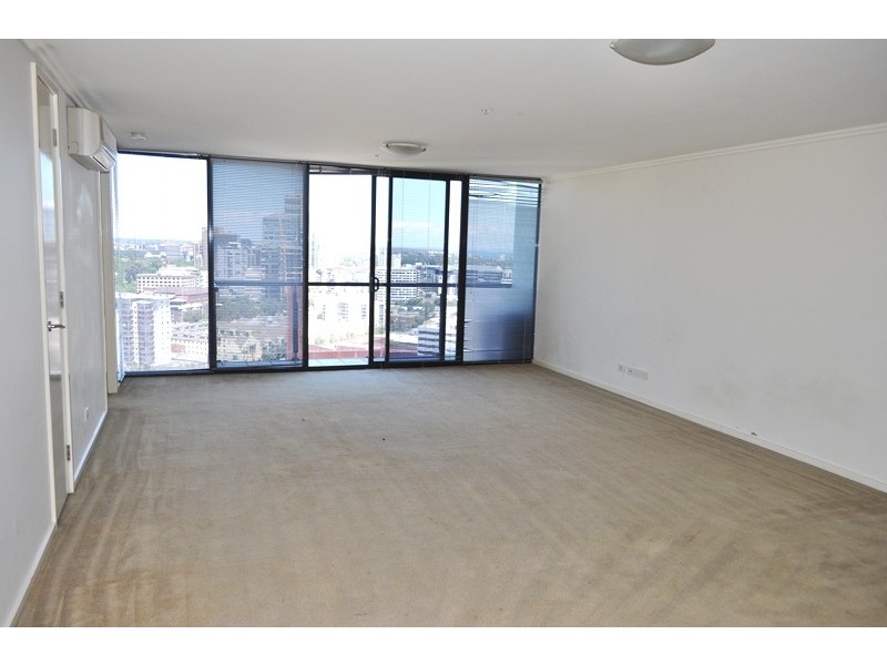 REF 21244/22 Kavanagh Street, Southbank VIC 3006