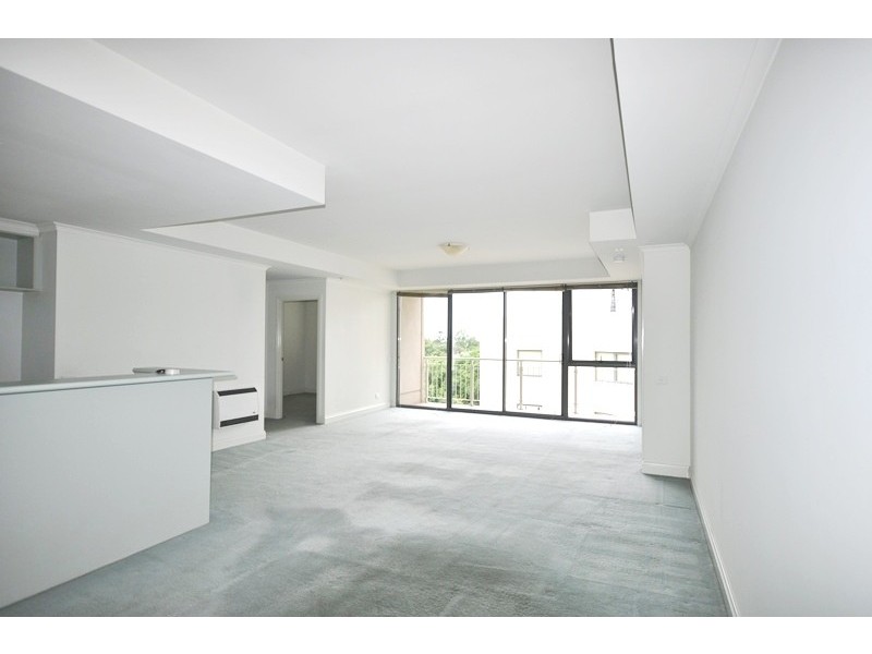 REF 20201/33 Latrobe Street, Melbourne VIC 3000
