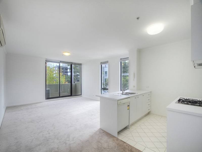 REF 20907/63 Dorcas Street, South Melbourne VIC 3205