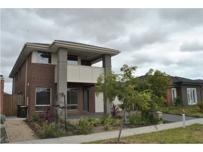 10 Castor Street, Williams Landing VIC 3027