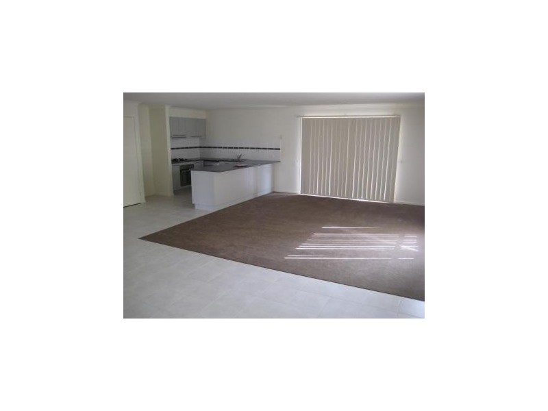 2 Ribbon Close, Point Cook VIC 3030