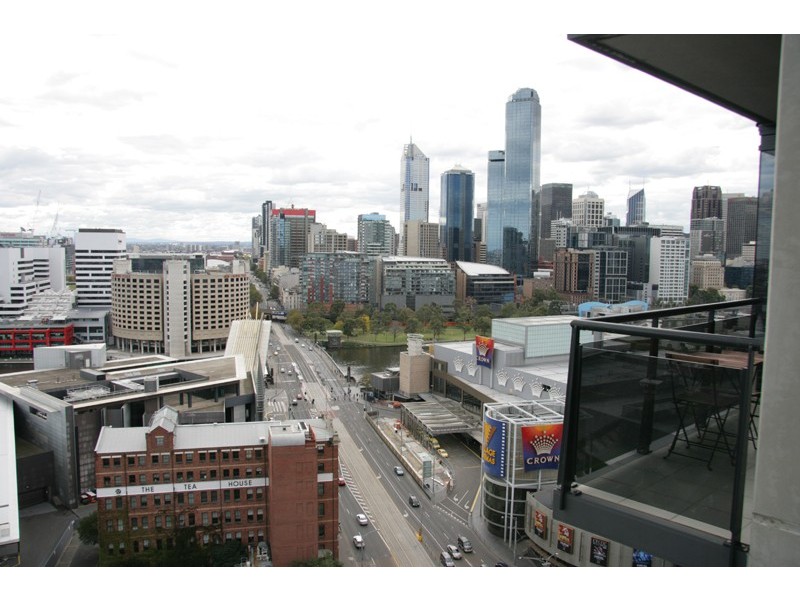 REF 21261/63 Whiteman Street, Southbank VIC 3006