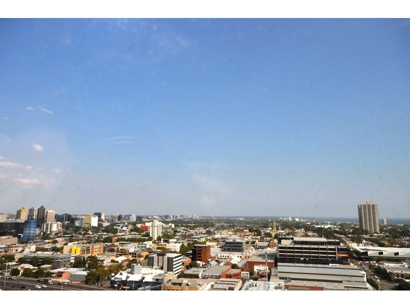 REF 21268/83 Whiteman Street, Southbank VIC 3006