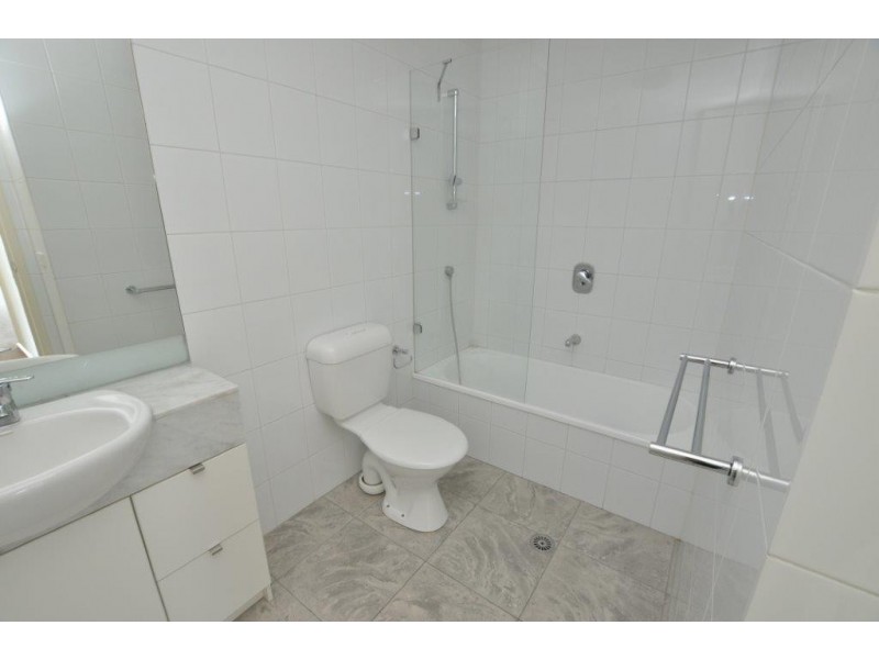 REF 21270/88 Kavanagh Street, Southbank VIC 3006