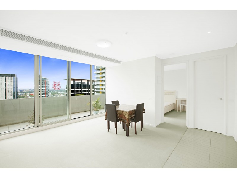 2705/63 Whiteman Street, Southbank VIC 3006