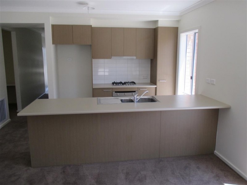19 Heatherbell Avenue, Point Cook VIC 3030