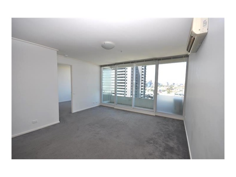 REF 21282/83 Whiteman Street, Southbank VIC 3006