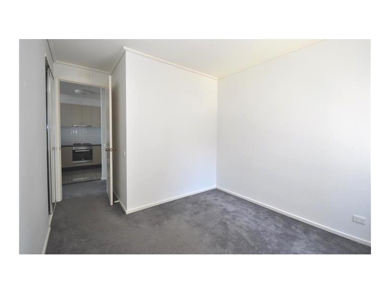 REF 21282/83 Whiteman Street, Southbank VIC 3006