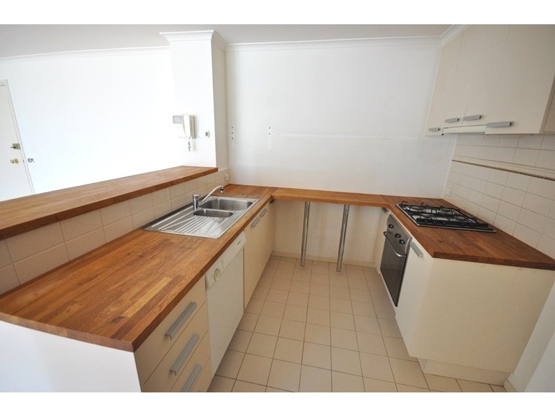 REF 21285/88 Park Street, South Melbourne VIC 3205