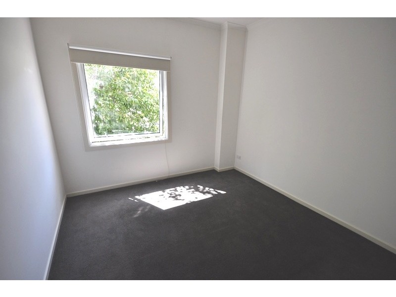 REF 21285/88 Park Street, South Melbourne VIC 3205