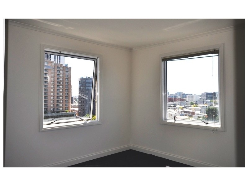 REF 21287/33 La Trobe Street, Melbourne VIC 3000