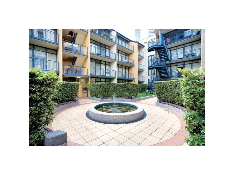 REF 21287/33 La Trobe Street, Melbourne VIC 3000