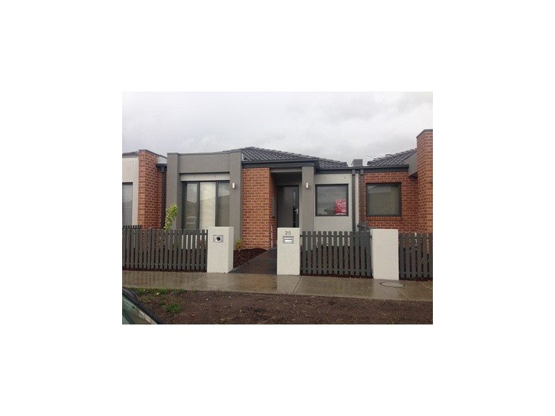 25 Passionfruit Crescent, Mernda VIC 3754