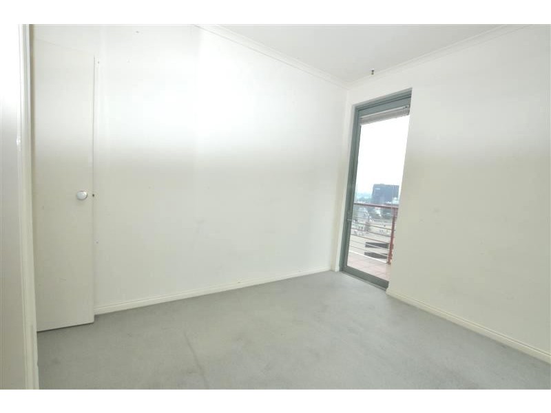 REF 21302/83 Queensbridge Street, Southbank VIC 3006