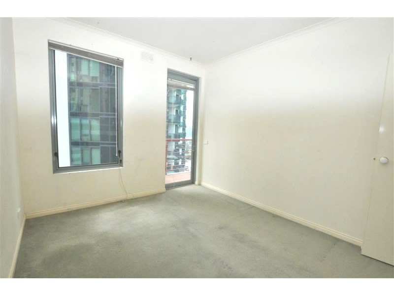 REF 21302/83 Queensbridge Street, Southbank VIC 3006