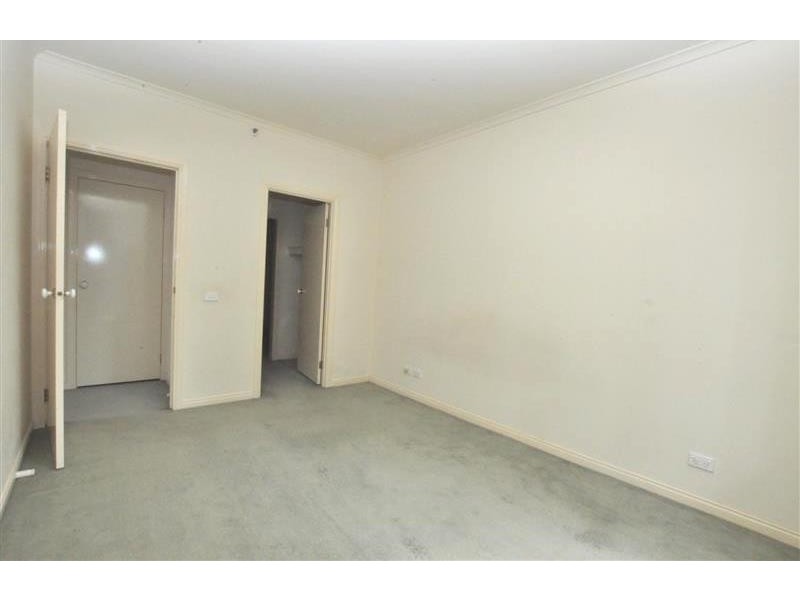 REF 21302/83 Queensbridge Street, Southbank VIC 3006