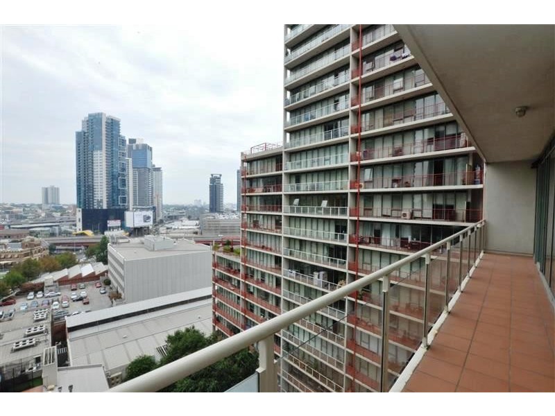 REF 21302/83 Queensbridge Street, Southbank VIC 3006