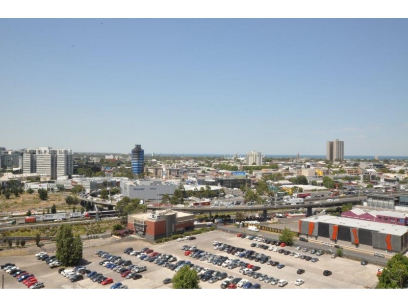 REF 21305/88 Kavanagh Street, Southbank VIC 3006