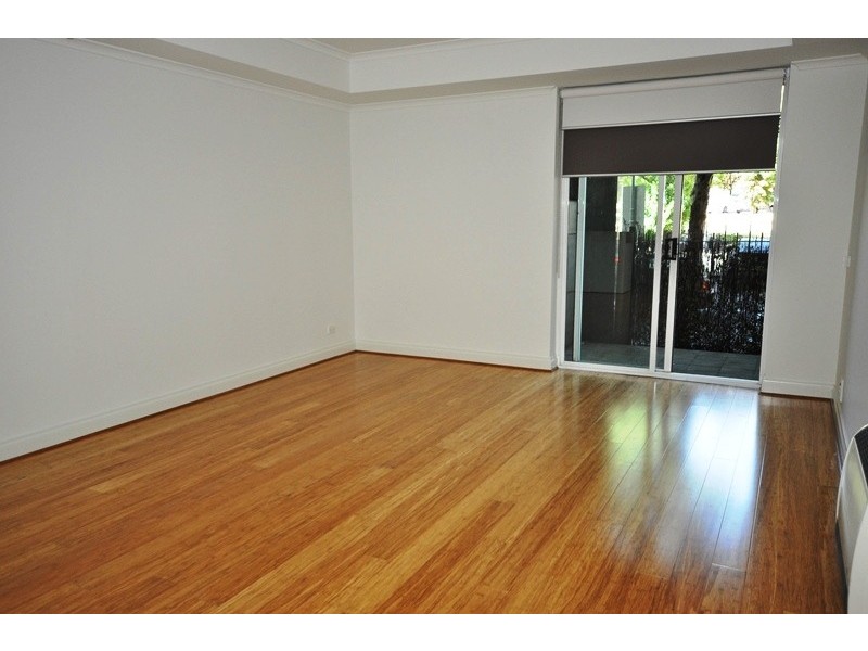 REF 21307/283 Spring Street, Melbourne VIC 3000