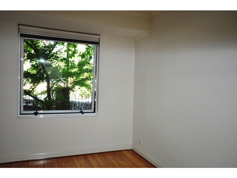 REF 21307/283 Spring Street, Melbourne VIC 3000