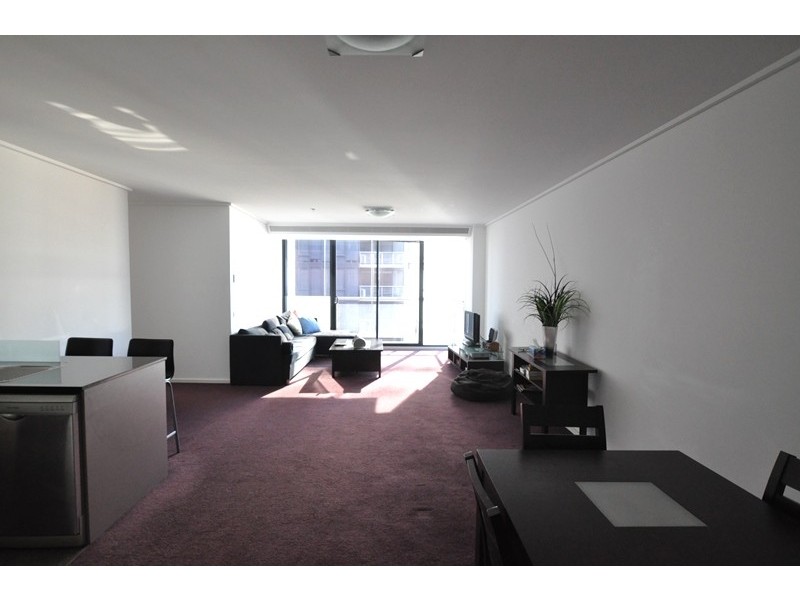 REF 21309/173 City Road, Southbank VIC 3006