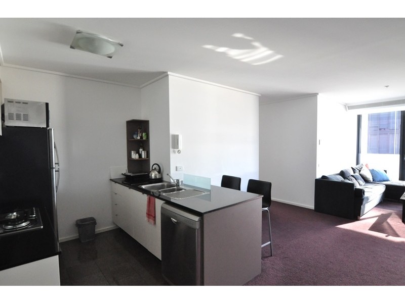 REF 21309/173 City Road, Southbank VIC 3006