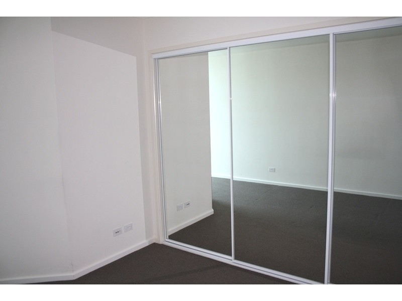 REF 21315/180 City Road, Southbank VIC 3006