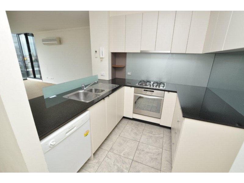 REF 21323/88 Kavanagh Street, Southbank VIC 3006