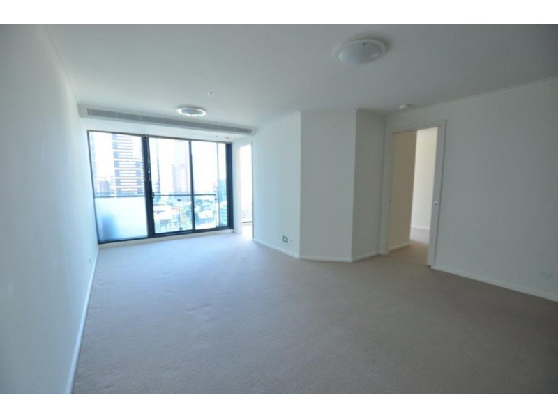 REF 21327/180 City Road, Southbank VIC 3006