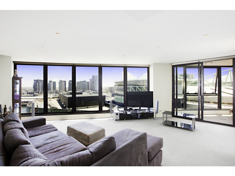 1412/100 Harbour Esplanade, Docklands VIC 3008