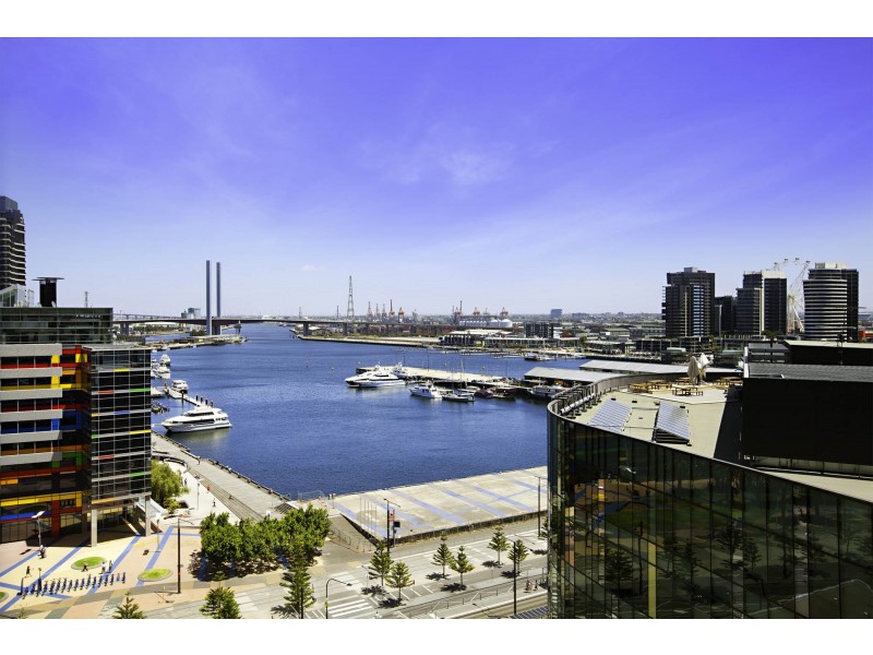 1412/100 Harbour Esplanade, Docklands VIC 3008
