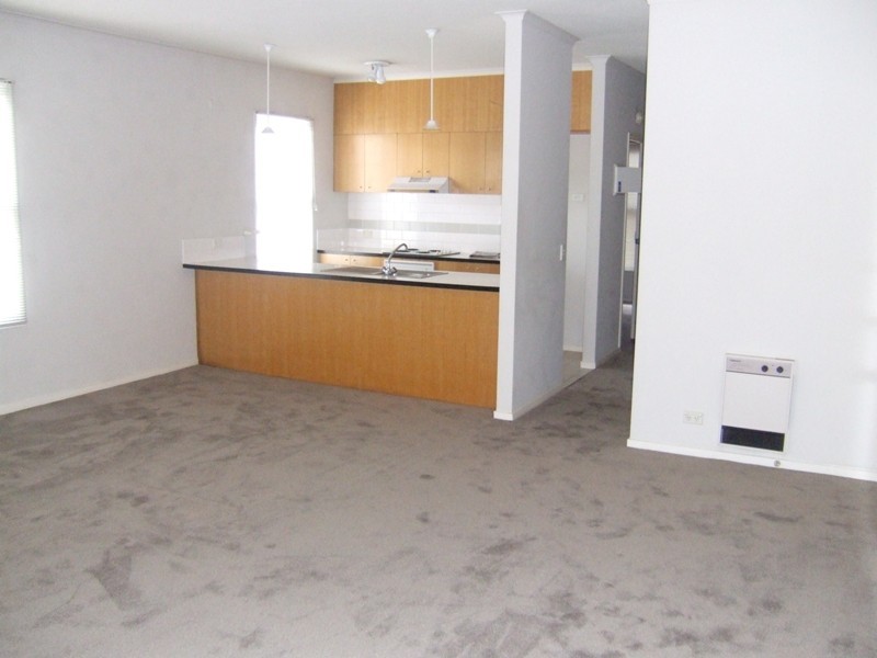 REF 21331/100 Dodds Street, Southbank VIC 3006