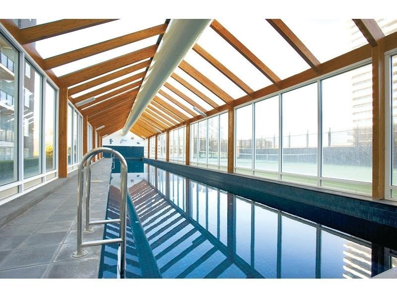 REF 21334/79 Whiteman Street, Southbank VIC 3006