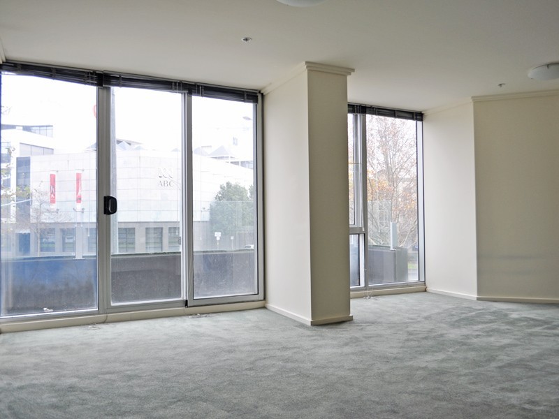 REF 21343/22 Kavanagh Street, Southbank VIC 3006