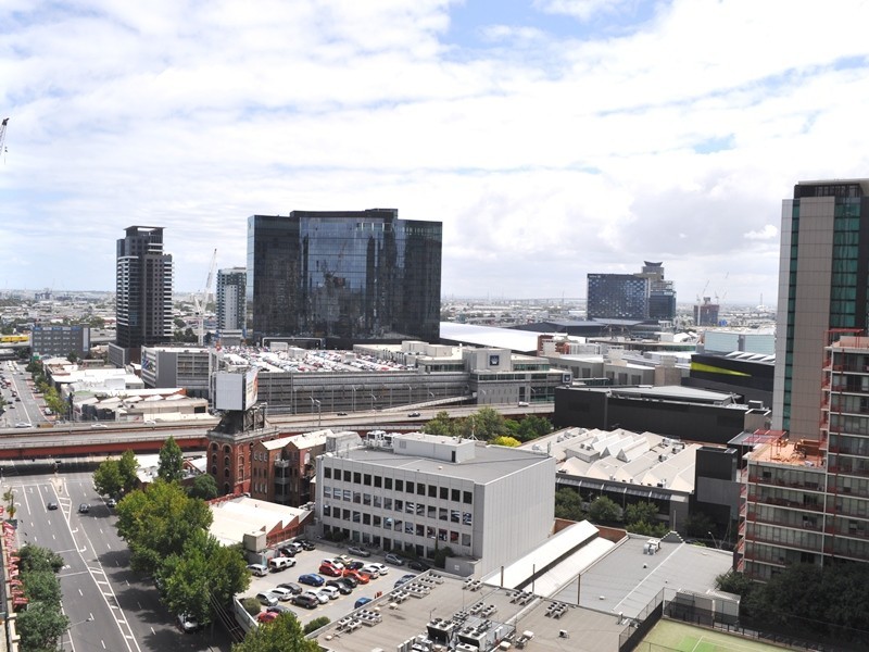 REF 21352/163 City Road, Southbank VIC 3006