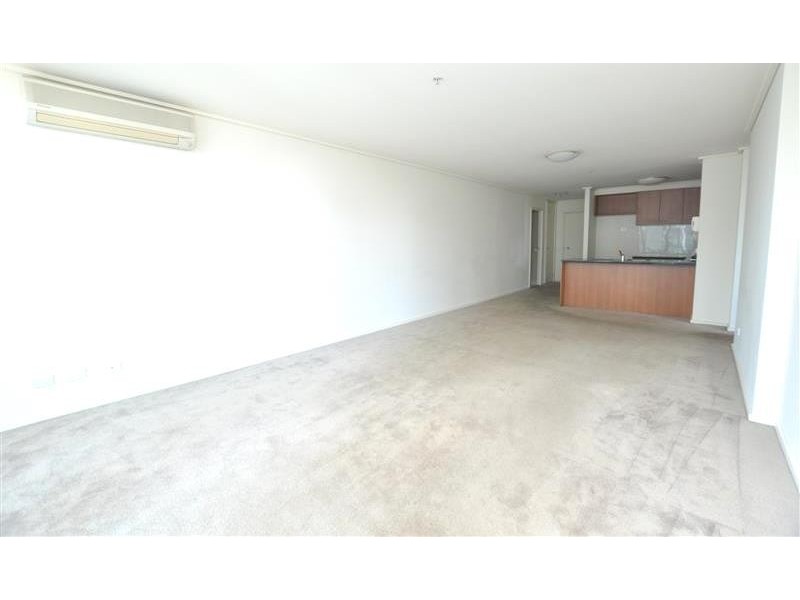 REF 21352/163 City Road, Southbank VIC 3006