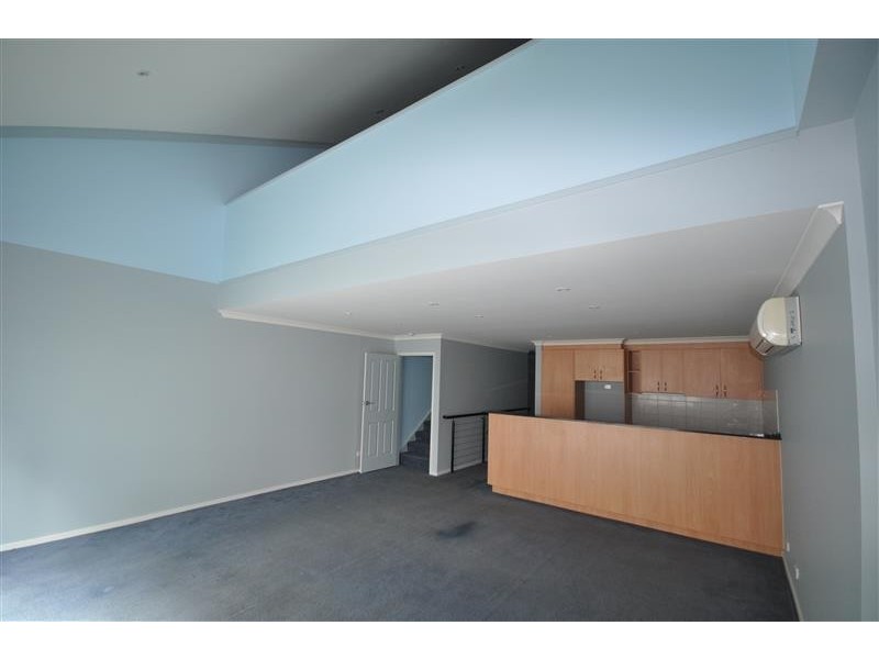 5 Nicholson Place, Melbourne VIC 3000