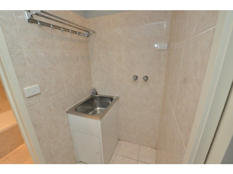 5 Nicholson Place, Melbourne VIC 3000
