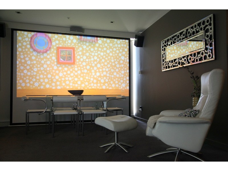 3303/100 Harbour Esplanade, Docklands VIC 3008