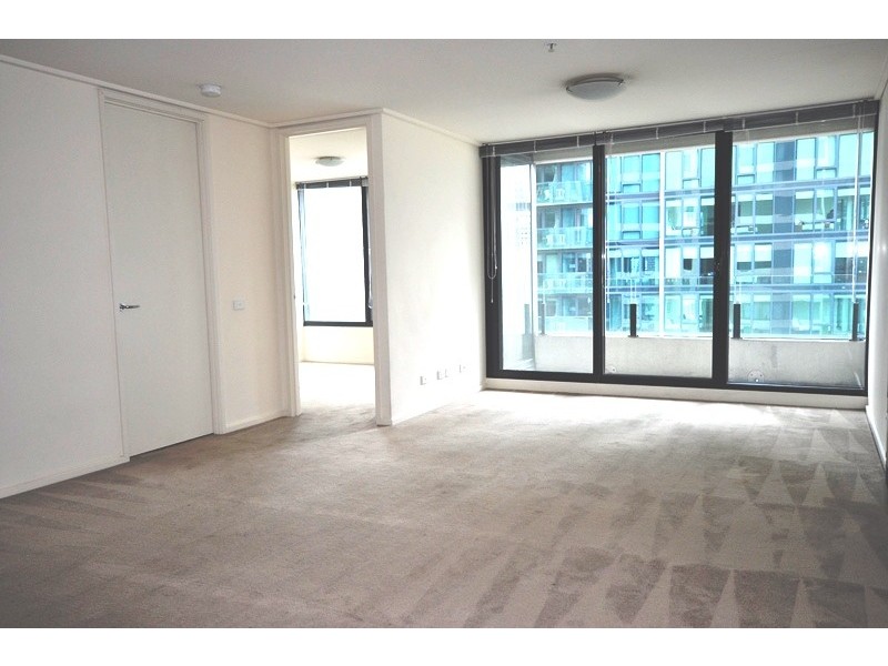 REF 20940/163 City Road, Southbank VIC 3006