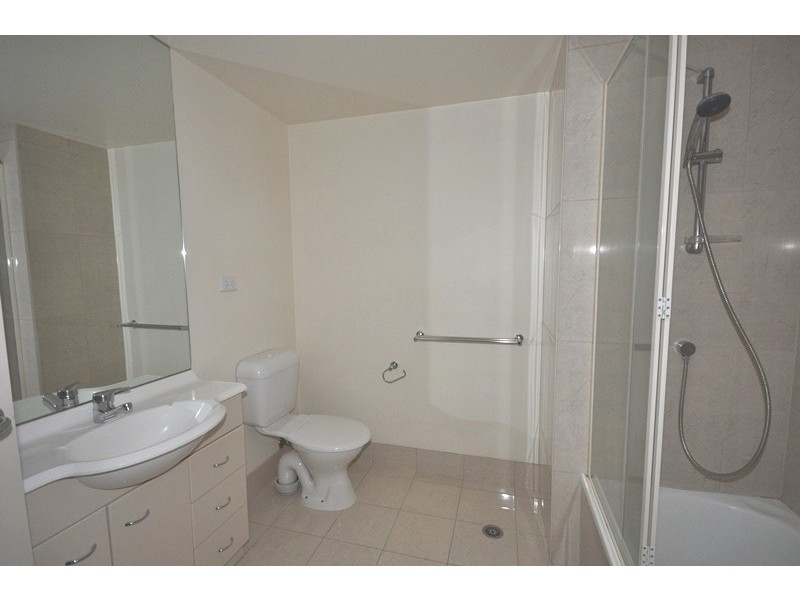 REF 20940/163 City Road, Southbank VIC 3006