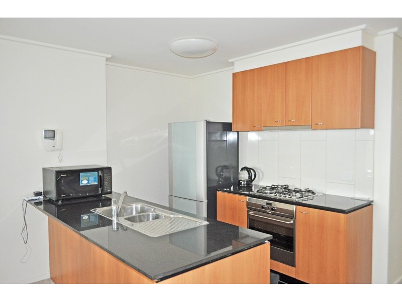 REF 20921/163 City Road, Southbank VIC 3006