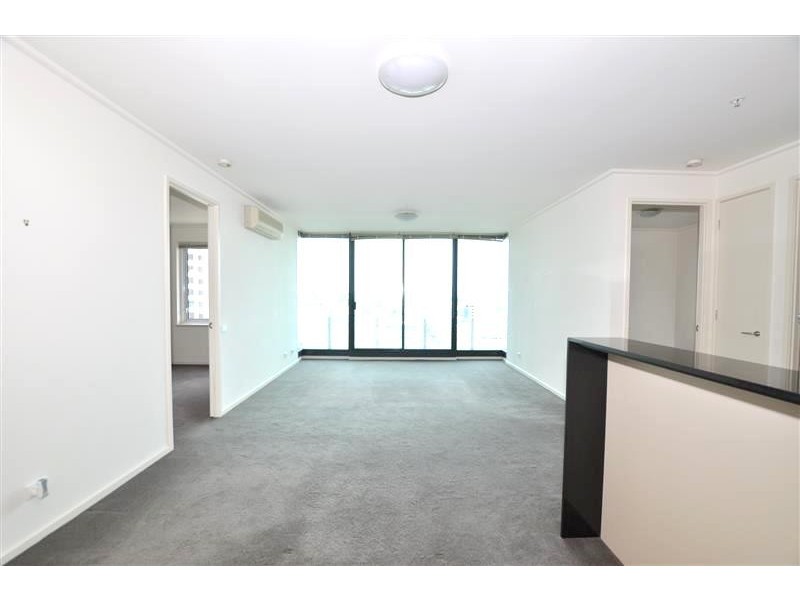 REF 21372/2/83 Whiteman Street, Southbank VIC 3006