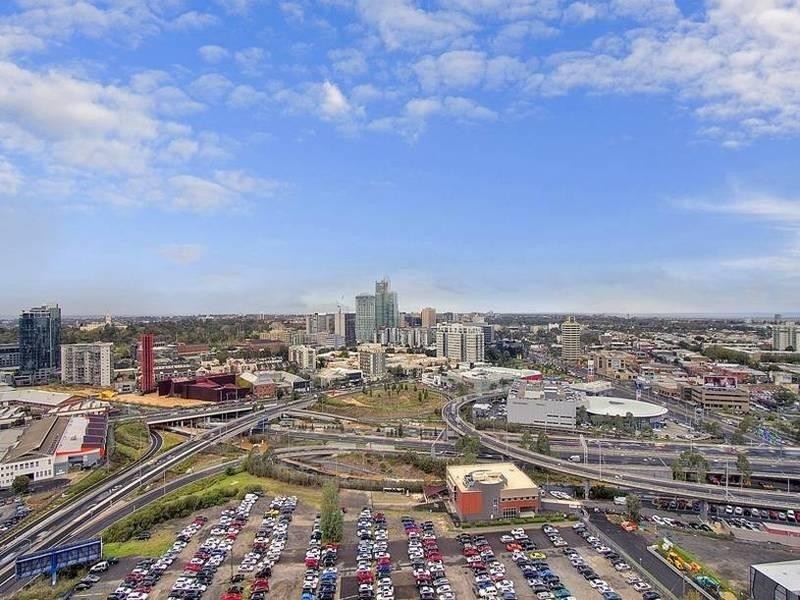 REF 21373/100 Kavanagh Street, Southbank VIC 3006